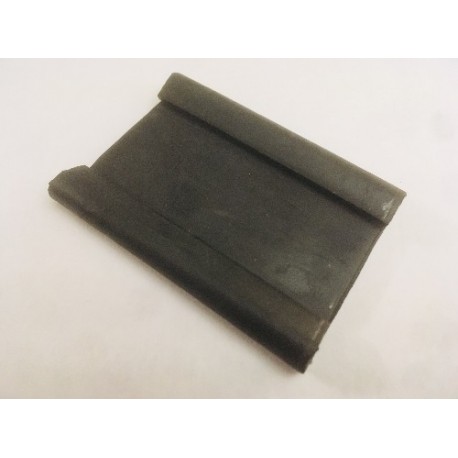 Peugeot 205 fan cowling mounting rubber (1)