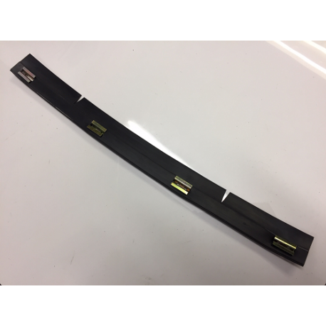 Peugeot 205 Front Bumper Headlight Seal - with fixings