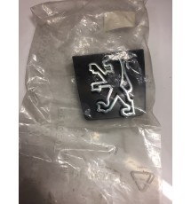 Brand New Genuine O/E Peugeot 306 PH1 Grill Badge - 7810.69