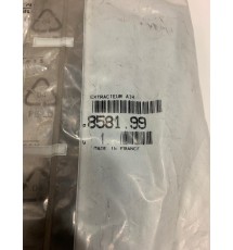 Genuine O/E Peugeot 205 door shut air vent grille - 8581.99