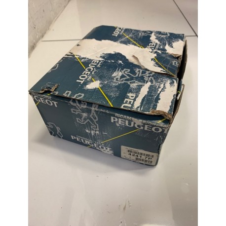 Genuine O/E Peugeot 205 1.6 GTI complete rear brake restoration kit - 4241.7P