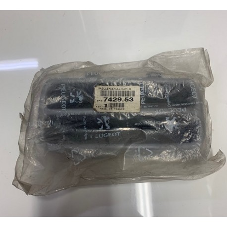 Genuine OE Peugeot 106 S1 Rallye offside front lower valance spot light grill - 7429.53