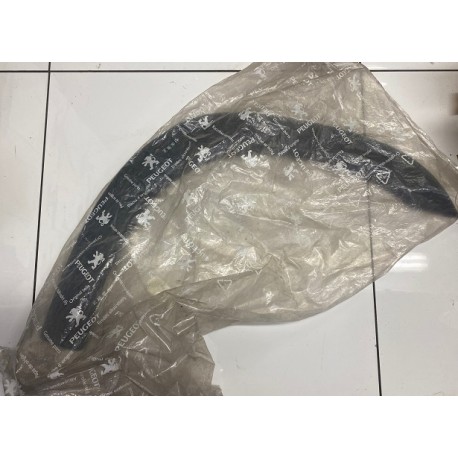 Genuine OE Peugeot 106 offside front arch bodykit trim - 8544.89