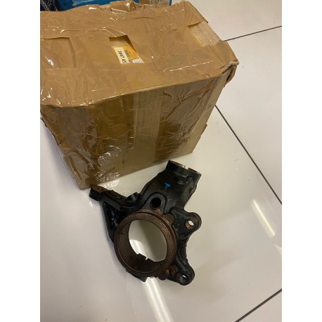 Genuine OE Peugeot 306 GTI-6 Offside Front Upright - 3647.45 (16mm)