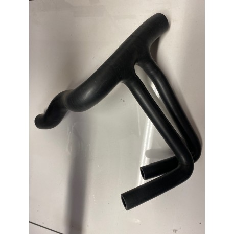 Peugeot 205 GTI Silicone Top Radiator Hose with oil cooler - MATTE BLACK - LHD