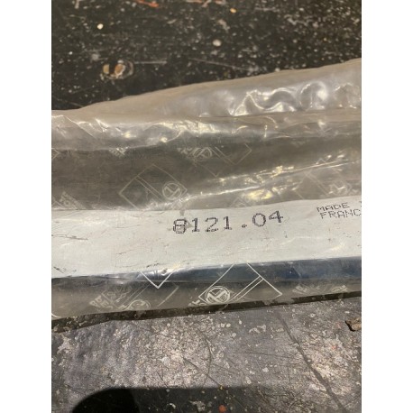 Genuine O/E Peugeot 405 chrome windscreen trim - 8121.04