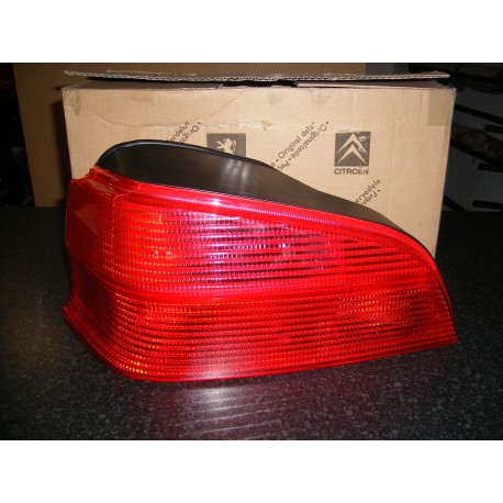 Genuine OE Peugeot 106 S2 Nearside Rear Light Unit - 6350.G6