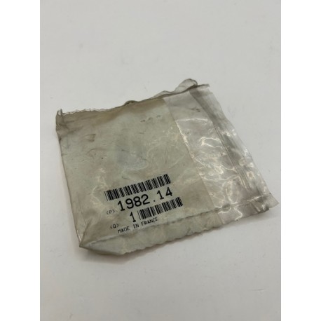 Genuine OE Peugeot 205 / 309 GTI Injector Clip - 1982.14