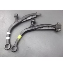 Citroen Saxo front wishbone bracing/reinforcing