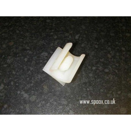 Genuine OE Peugeot 205 Wheel Brace Securing Clip (1) - 6987.59