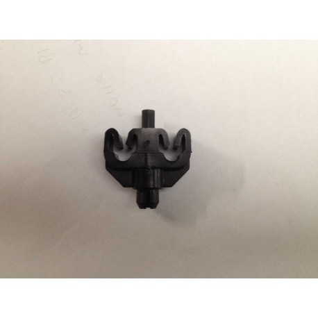 Genuine O/E Peugeot 205 Brake Pipe Securing Clip (black)