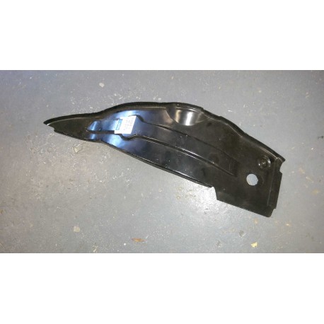 Genuine OE Peugeot 205 Offside Front Mudflap / Mudguard Frame 7136.22